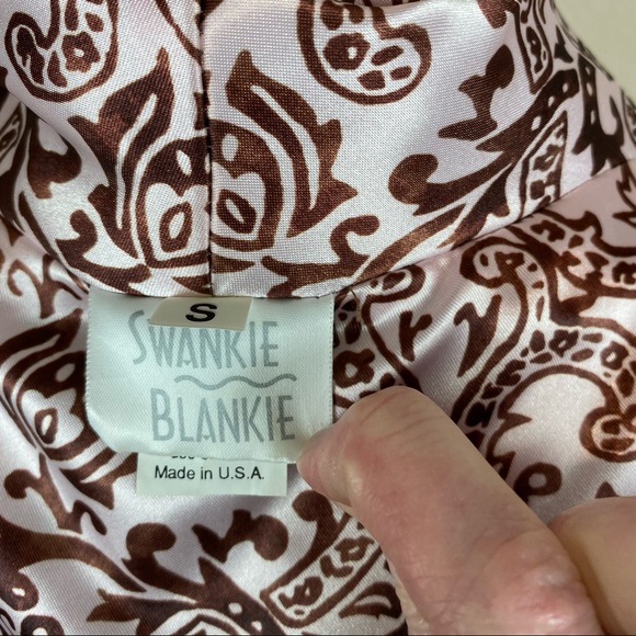 Swankie Blankie Midi Length Robe - Picture 10 of 11